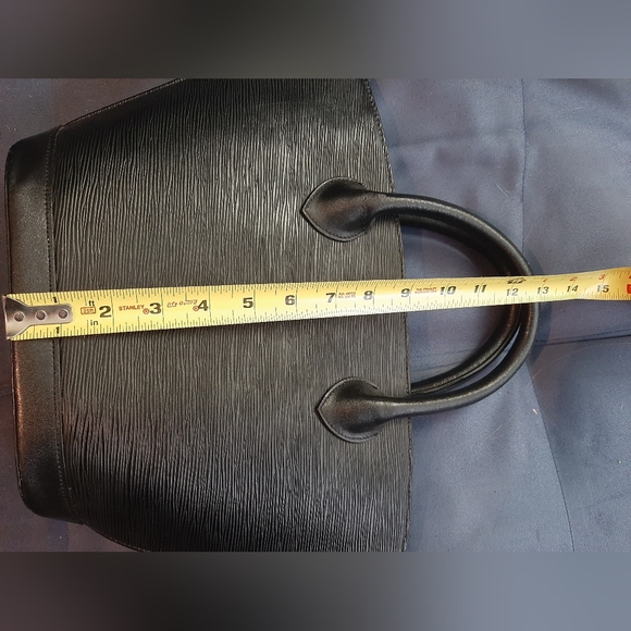 $✨ 4/100 $✨. HARDBODY HAND BAG EPI SAINT - Picture 10 of 10